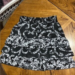 White House Black Market Black and White Patterned Mini Skirt